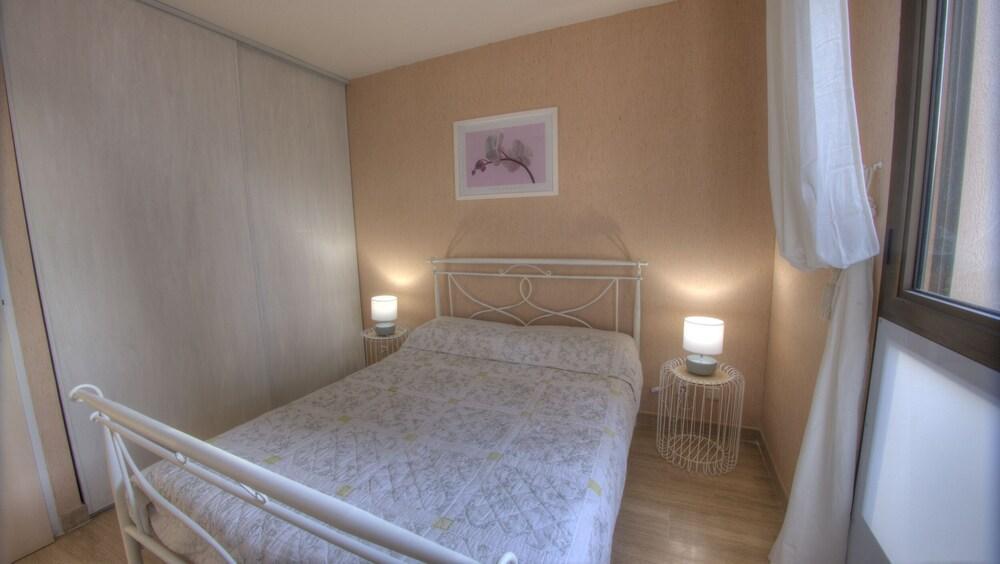 Hotel Lutetia Cannes Exterior photo